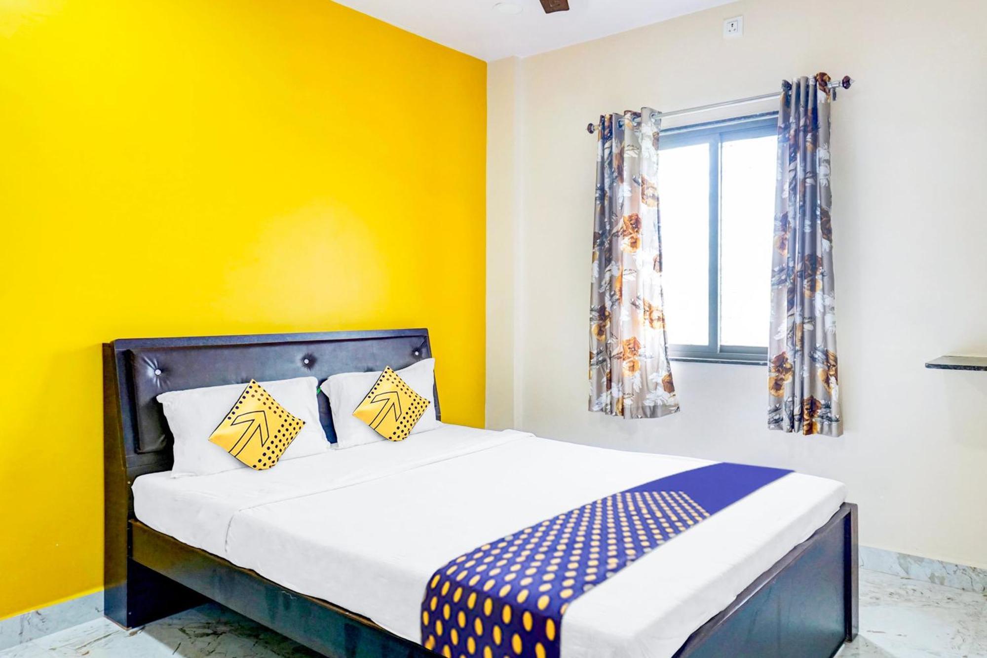 Spot On Hotel Shree Samarth Lodging Колхапур Экстерьер фото